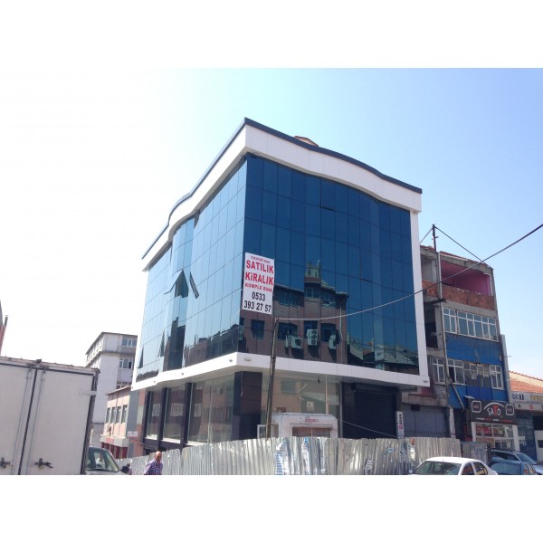 ÖZGÜLOĞLU İŞ MERKEZİ / İSTANBUL