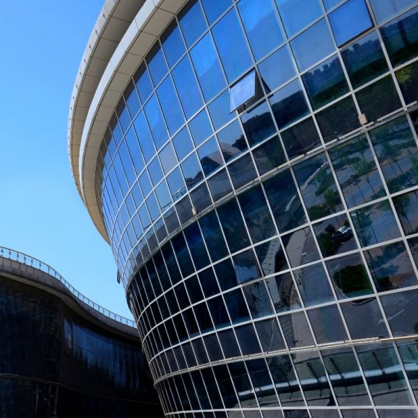 Yarı Kapaklı Giydirme Cephe